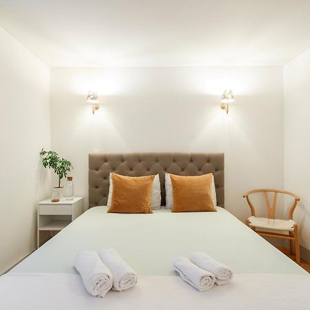 Double Room With Private Wc In Shared House In Downtown Lisboa Εξωτερικό φωτογραφία